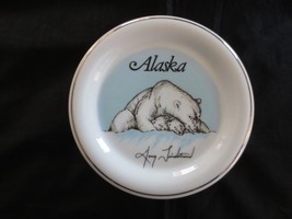 7-5/8&quot; Signed Doug Lindstrand Alaska Polar Bears Collector Plate - Japan - $7.92