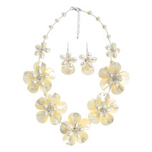 Mother of Pearl Floral-Pearl Stone Necklace-Earring Set - £44.17 GBP