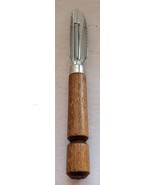 Vintage Donny Parer Corer Stainless Steel Wooden Handle Kitchen Gadget U... - $12.19 CAD
