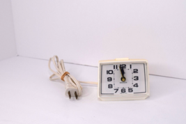 Vintage Westclox Dialite Electric Alarm Clock Model 22090-22540 USA Works - £11.67 GBP