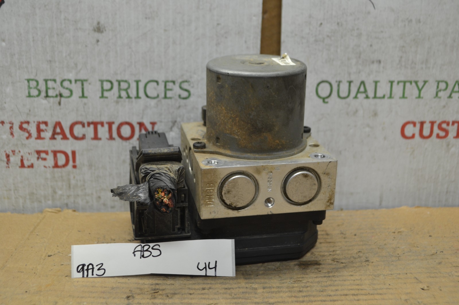 2012-2013 Kia Soul ABS Pump Control OEM 589102K200 Module 44-9A3 - $14.69