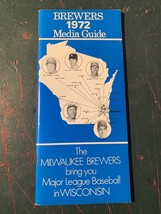 1972 Milwaukee Brewers Baseball media guide Schedule original - £15.70 GBP