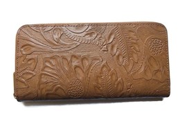 NWT MASSEI Leaf Embossed Italian Tan Leather Wallet - $55.99