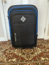 BNWT Columbia Summit Point Wheeled Luggage, Black/Blue, Pick Size  - £179.15 GBP+