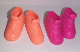 Vintage Barbie &amp; Teresa Workin&#39; Out Neon Tennis Shoes Pink Orange - £6.32 GBP