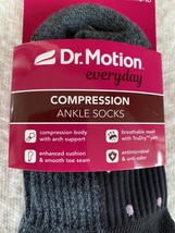 Dr Motion Everyday Compression Ankle Sock Shoe Size 4-10 Two Pair Mesh U... - $14.25