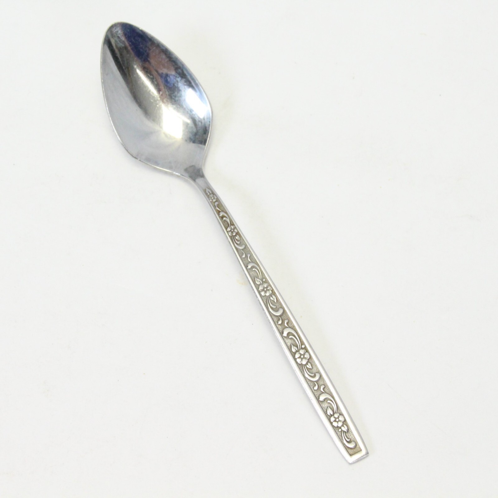 Oneida Fernwood West Bend Teaspoon 6&quot; Stainless - $5.87