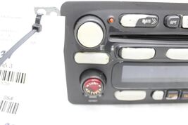 Audio Equipment Radio Receiver With CD Thru 4/04 Fits 03-04 MATRIX 75259 image 4