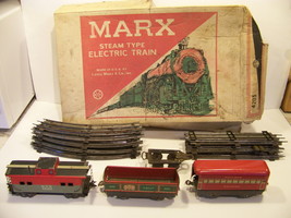 Marx Steam Type Electric Train Box, Track, Asstd Cars 4205 No Engine - $67.47