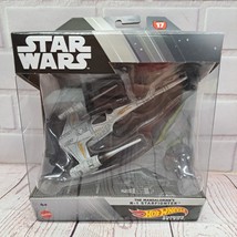 Hot Wheels Star Wars The Mandalorian&#39;s N-1 Starfighter Starships Model Toy - $16.14