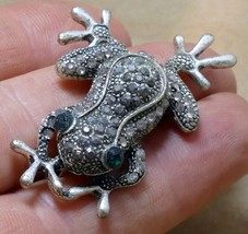 Vintage Frog Brooch Pin Brooch Silver Tone Jeweled  sparkling - $44.33