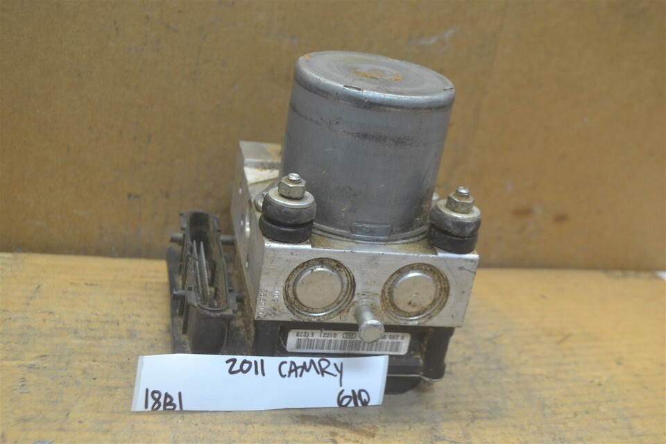 2010 Toyota Camry ABS Pump Control OEM 4454006050C Module 610-18b1 - $51.20