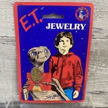 Vtg Et E.T. Wig Hat Necklace Pendant Star Power 1982 On Card - £4.64 GBP