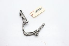 06-12 MERCEDES-BENZ W251 R350 AIR PUMP BRACKET E0494 image 3