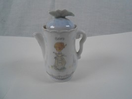 Vintage Precious Moments 1995 Teapot Shape Spice Jar Enesco CELERY  4&quot; - £6.04 GBP