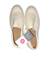 Universal Thread Women&#39;s sz 5 White Slip On Sneakers New - $18.76