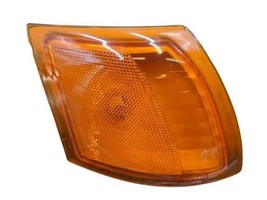 Passenger Corner/Park Light Side Marker Beside Headlamp Fits 02-05 VUE 3... - $389.97 MXN