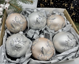 Set of pink and silver Christmas glass balls, hand painted ornaments with box - £41.87 GBP