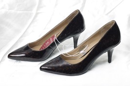 New Womens Dress Shoes Tortoise color Mid Heel Pump size 7.5 Merona Natasha - $18.50