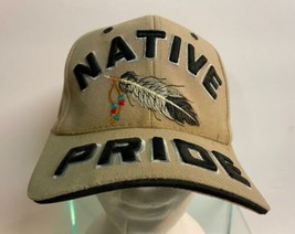 Tan Native Pride Baseball Type Hat With Eagle Feather Pre-Owned - $203.82 MXN