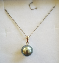 Genuine Tahitian Black Pearl, Bluish/Gray Hue on Sterling Silver Pendant  - £71.50 GBP