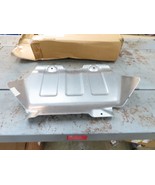 GM 23135960 Front Under Body Shield Panel Skid Plate UGLY  General Motors - $2,054.64 MXN