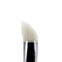 ZOEVA 130, Luxe Contour Definer Brush, GOAT HAIR / SYNTHETIC BLEND, New,... - $32.82 CAD