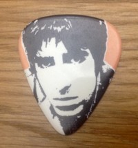 Liam Gallagher Oasis Guitar Pick Rock Plectrum Beady Eye - $75.95 MXN