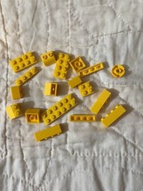 Lot of 18 Lego Replacement Pieces Yellow Lego Blocks - £3.99 GBP