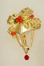 Vintage Costume Jewelry Christmas Lantern Holly Berry Metal Brooch Pin 2.5&quot; Tall - £19.48 GBP