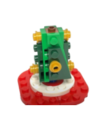 NEW Lego Marvel Holiday Christmas Tree and Base Micro Set - $214.46 MXN
