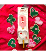 Baked With Love &amp; Kisses Gnome Design Spatula &amp; Heart Shaped Cookie Cutt... - £5.07 GBP