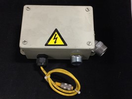 Hoffman A-604SC Screw Cover Connection Box - $21.96