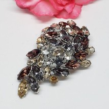 Vintage Lucite Rhinestone Silver Tone Brooch Pin Clear Pink Beige Gray - £15.69 GBP