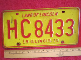 Car Tag License Plate 1970 Illinois Hc 8433 Land Of Lincoln [Z169A] - £5.00 GBP