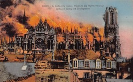 Reims France~La Cathedrale L&#39;INCENDIE-CONFLAGURATION 1911-TINTED Photo Postcard - £6.98 GBP