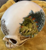 Aquarium Garden Skull Statues Outdoor Decor 7&quot; Skeleton Decoration Halloween - £19.36 GBP