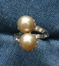 Elegant Faux Pearl &amp; Crystal Rhinestone Silver-tone Ring 1960s size 5 ad... - $11.66