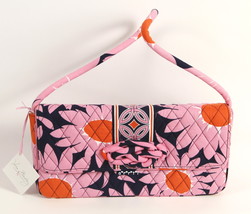 Vera Bradley Knot Just a Clutch Loves Me NWT - £28.31 GBP