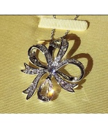 Swarovski crystal bow pendant New in box  - €211,36 EUR