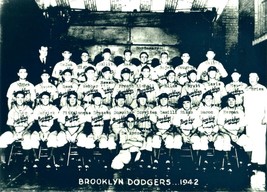1942 BROOKLYN DODGERS 8X10 PHOTO MLB BASEBALL PICTURE - £3.88 GBP