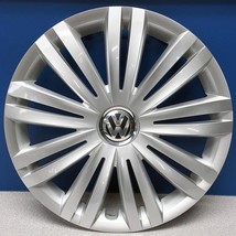 ONE 2013-2015 Volkswagen Passat S 16&quot; Hubcap / Wheel Cover VW # 561-601147-A8Z8 - £70.33 GBP
