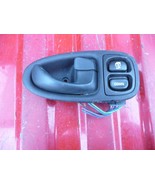 Used RIGHT REAR DOOR INSIDE HANDLE 96-02 SATURN S-SERIES  4 door - $226.60 MXN