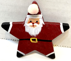 Vintage Handmade Painted Wooden Star Shaped Santa Claus Pin Brooch 2&quot; - £6.82 GBP
