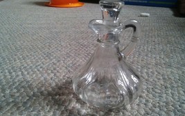 Vintage Vinegar Cruet Clear Glass With Stopper #45 109 - $11.99