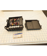 Ford LU9Z-14A068-A Fuse Box Relay Assembly New For Parts Read Below F53 7.3 - $129.01 CAD