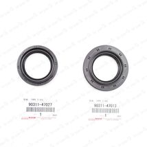 GENUINE TOYOTA 4RUNNER LEXUS LX570 FRONT DRIVE AXLE SHAFT OIL SEAL SET L... - $40.78 CAD