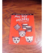 1979 Lily Pot Holders and Oven Mitts Design Booklet, no. 215 - £5.07 GBP