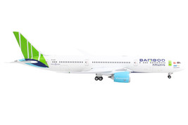 Boeing 787-9 Commercial Aircraft Bamboo Airways White w Green Tail 1/400 Diecast - £51.36 GBP