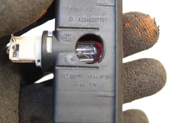 2008-2011 MERCEDES W204 C300 FRONT DOOR PANEL INDICATOR LAMP J4082 image 7